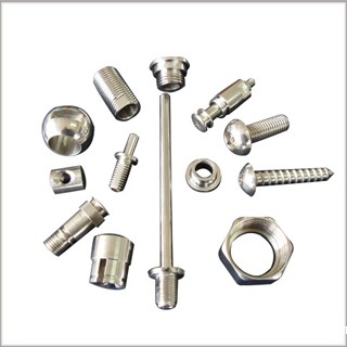 不锈钢钉线/螺丝线制成的产品